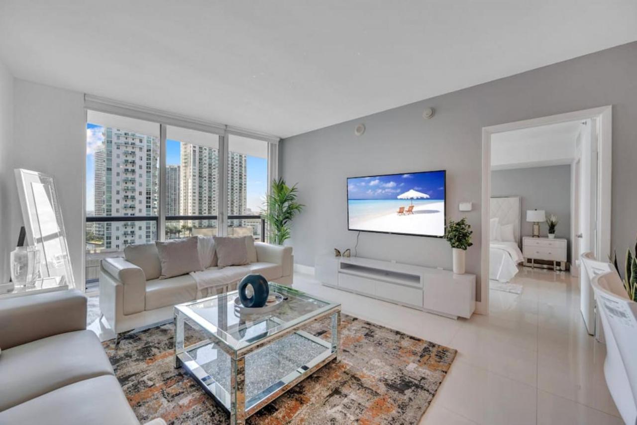 Modern 1 Bed Icon Brickell With Amazing Views Apartment Miami Exterior photo